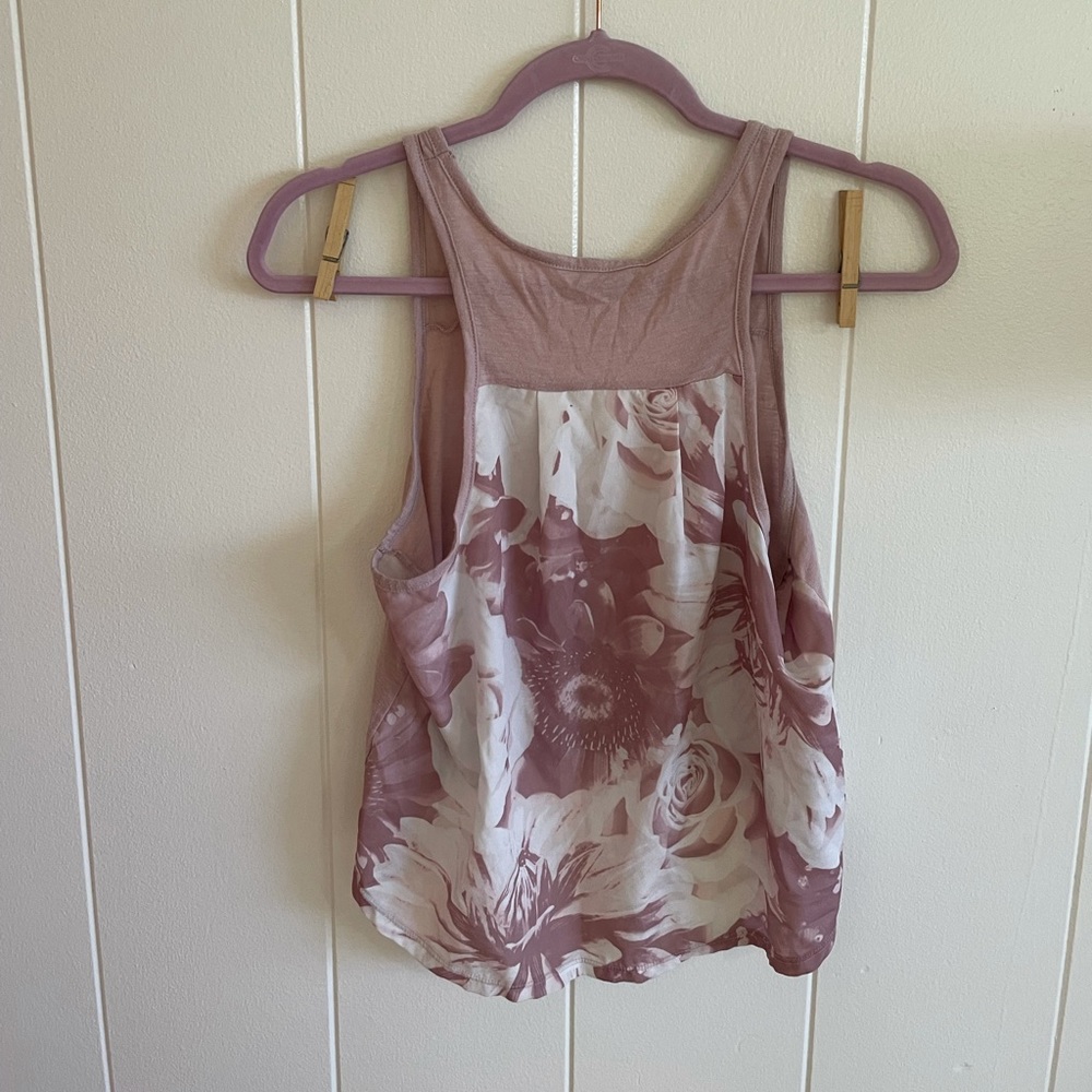 American Eagle Happy Hour Tank size medium